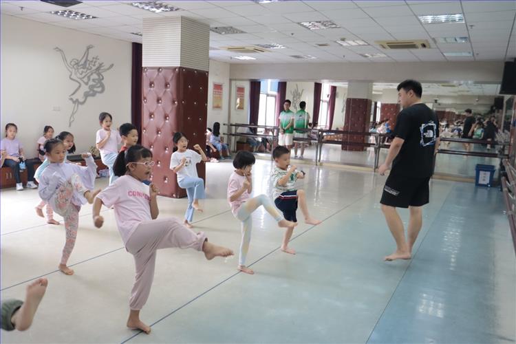 ���������ٶ���������Ӫ��һ�ڡ��ڶ���Բ��������